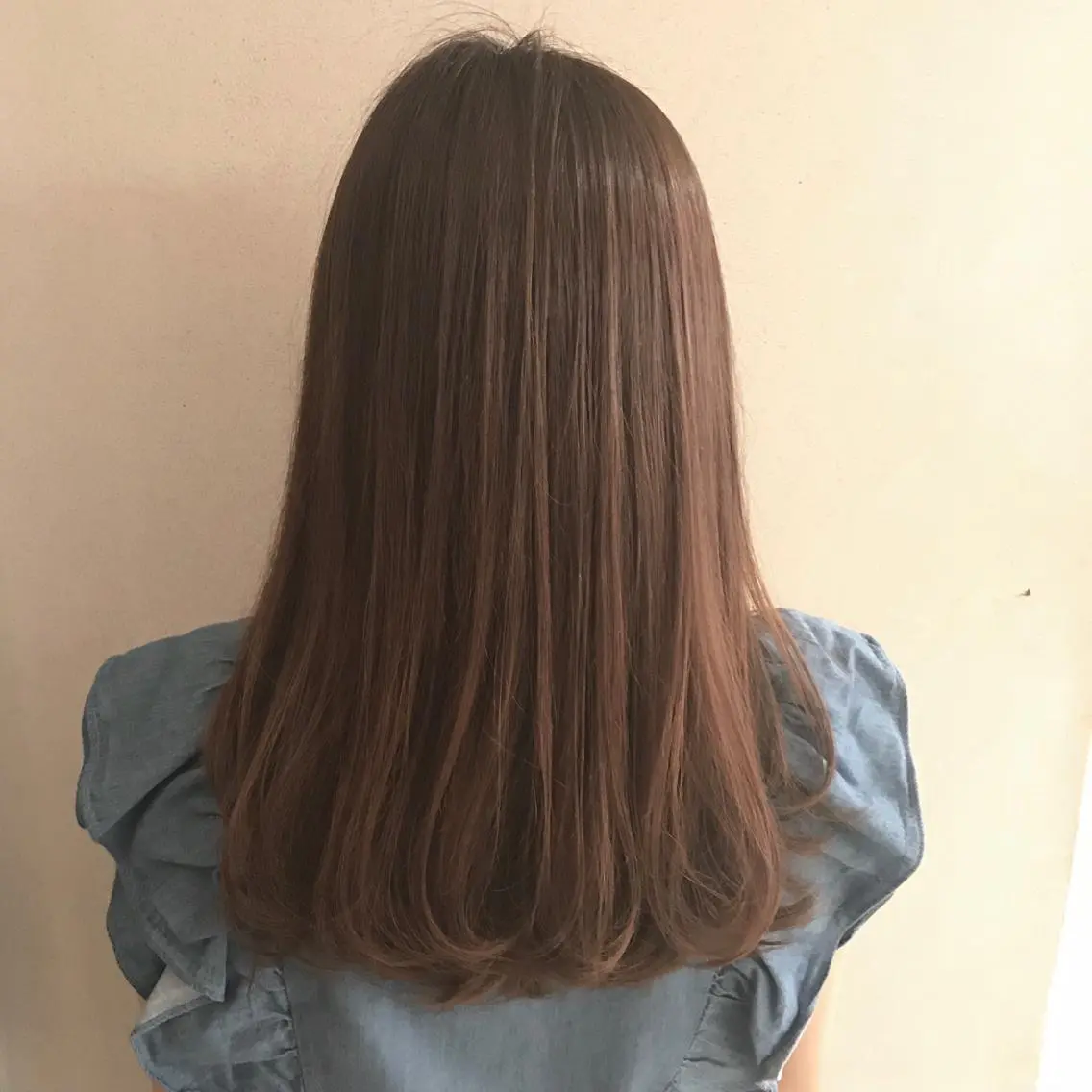 セミロング 縮毛矯正 カット ヘアカラー トリートメント 石畑結華 Lond店長のヘアスタイル