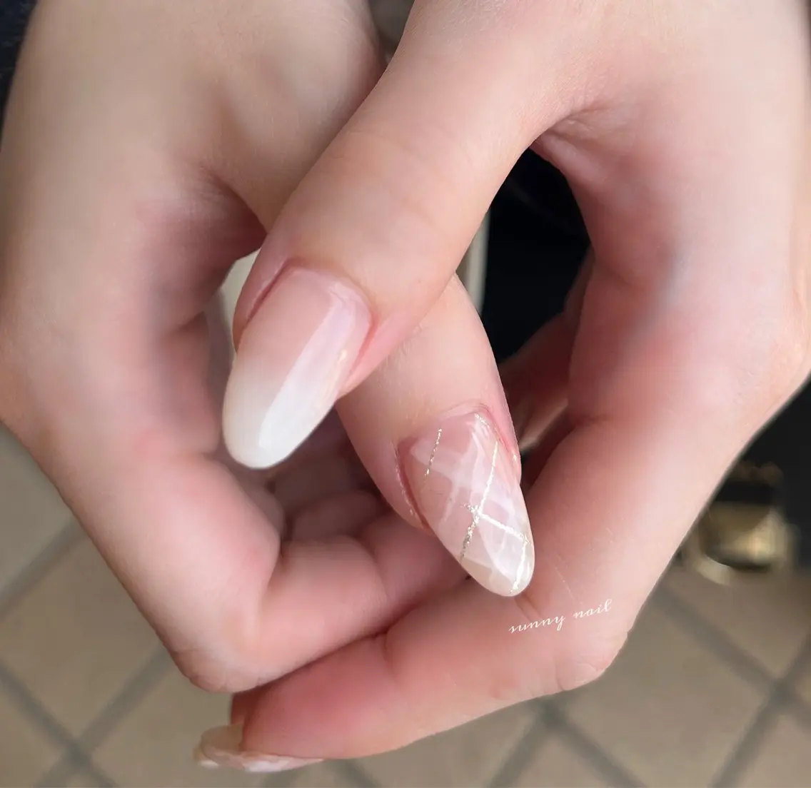 ネイル ジェルネイル グラデーション パラジェル sunny nailのネイルデザイン
