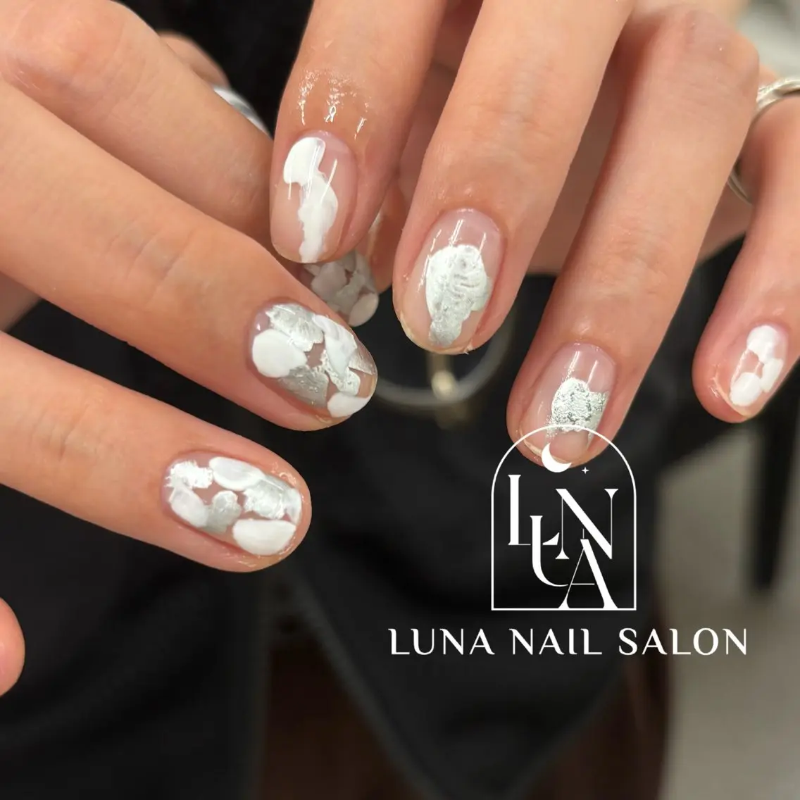 ネイル アートネイル フレンチネイル ジェルネイル ガラスフレンチ 韓国ネイル ハンドネイル フットネイル ハンドケア LUNA Nail salon💕のネイルデザイン