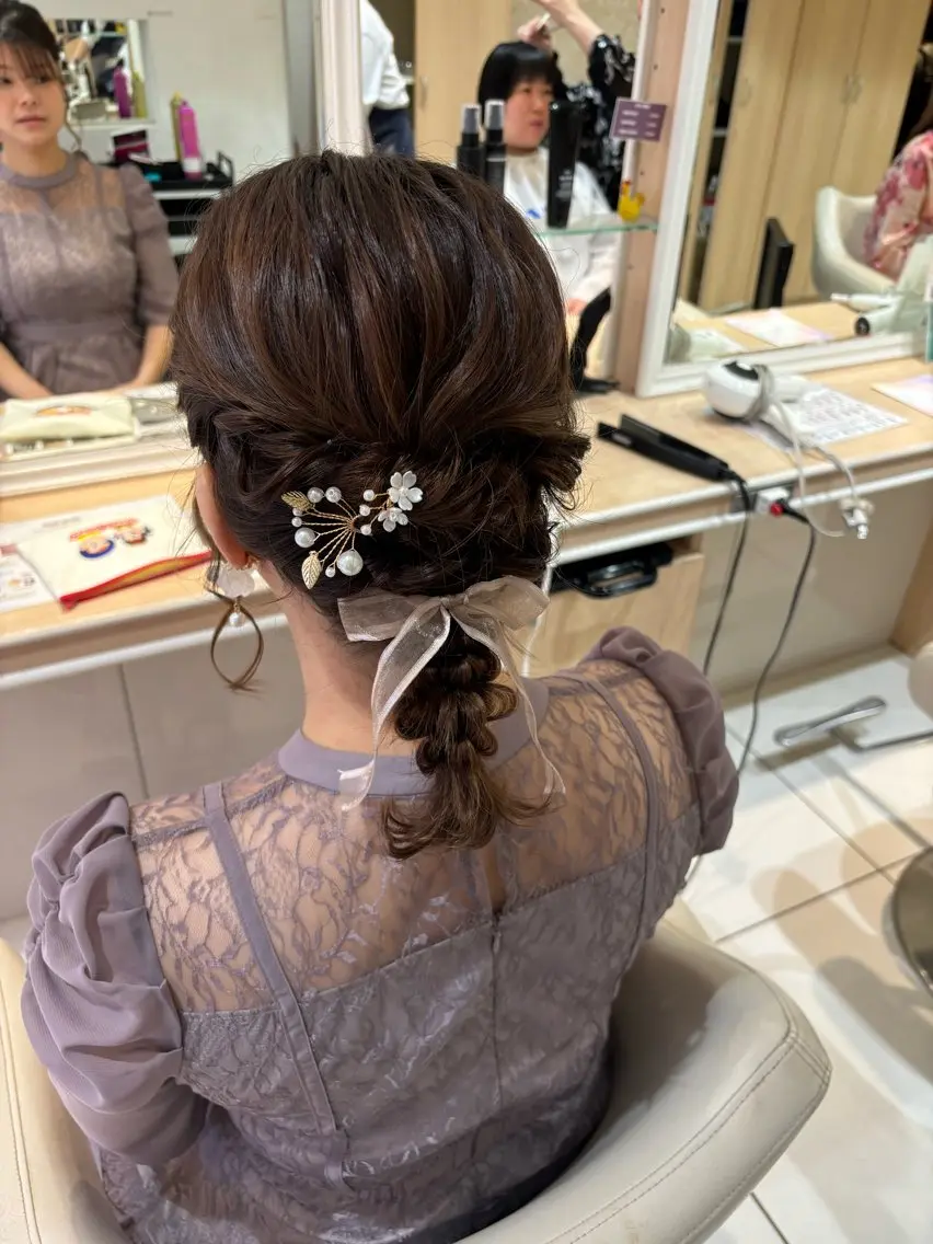 ミディアム ヘアアレンジ ヘアセット 宮永 璃沙のヘアスタイル