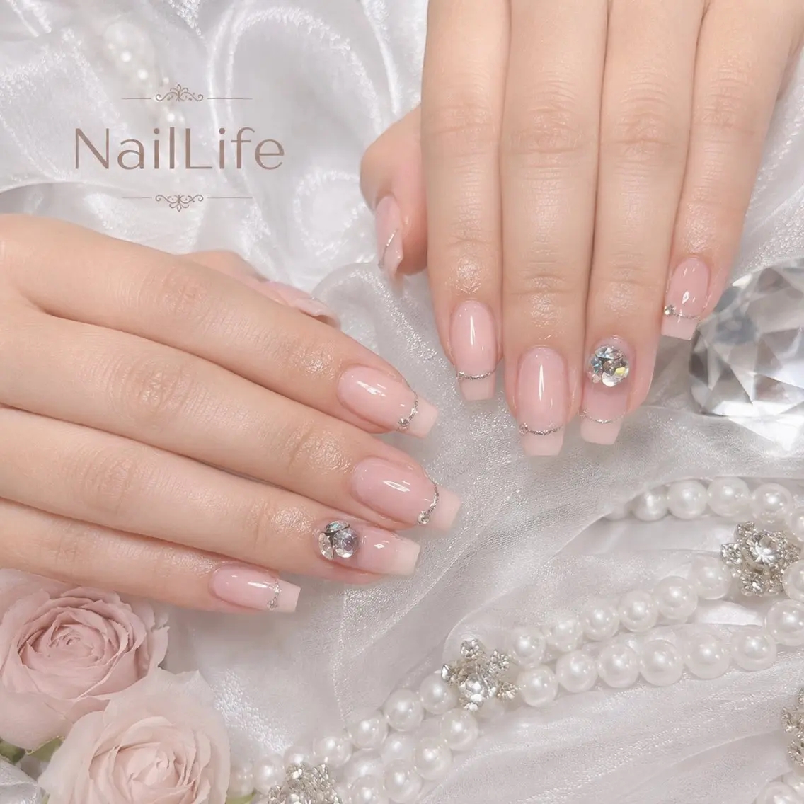 ネイル ワンホンネイル Naho久屋大通🎀 ワンホン長さだし🫧のネイルデザイン