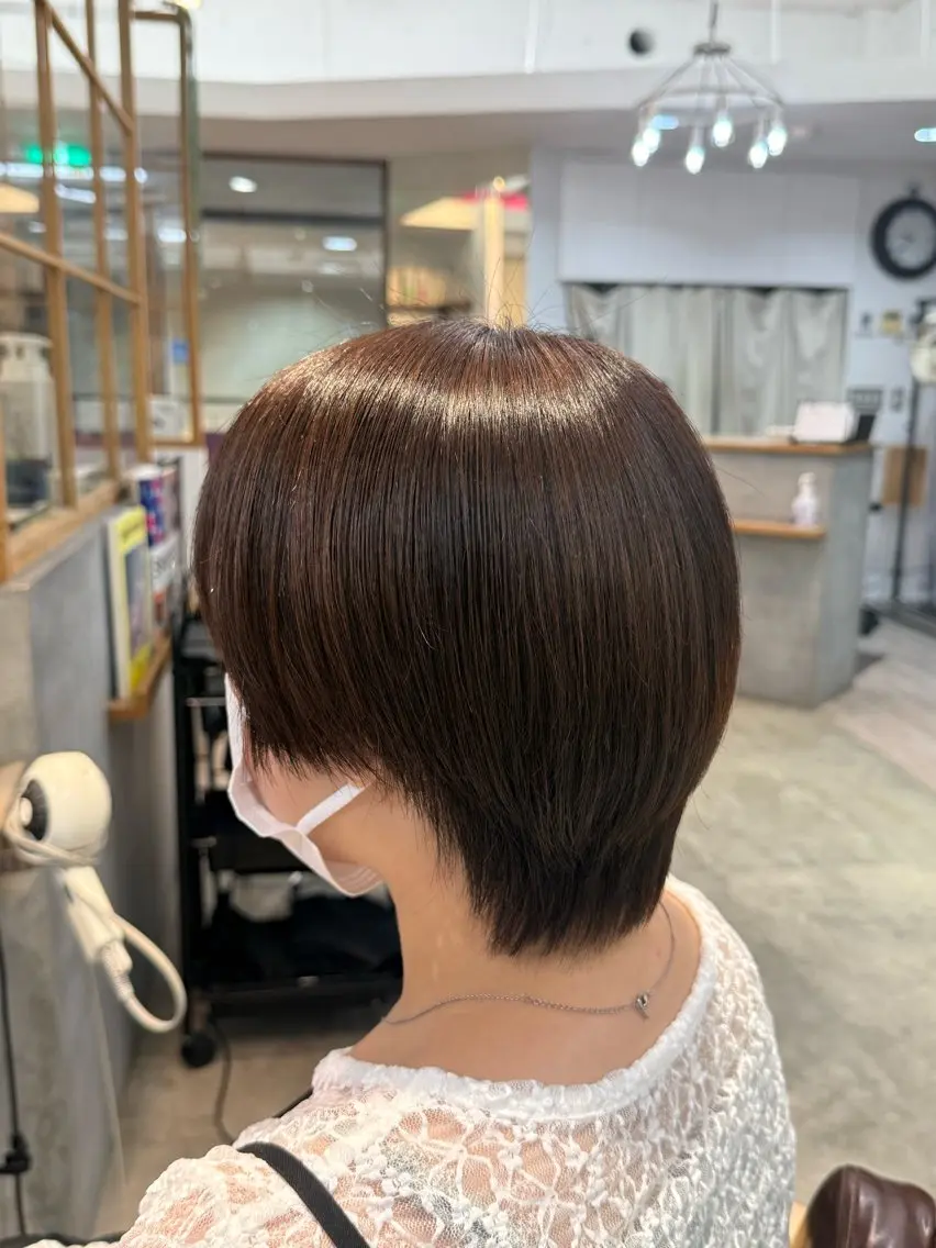 縮毛矯正 高山 穂香のヘアスタイル