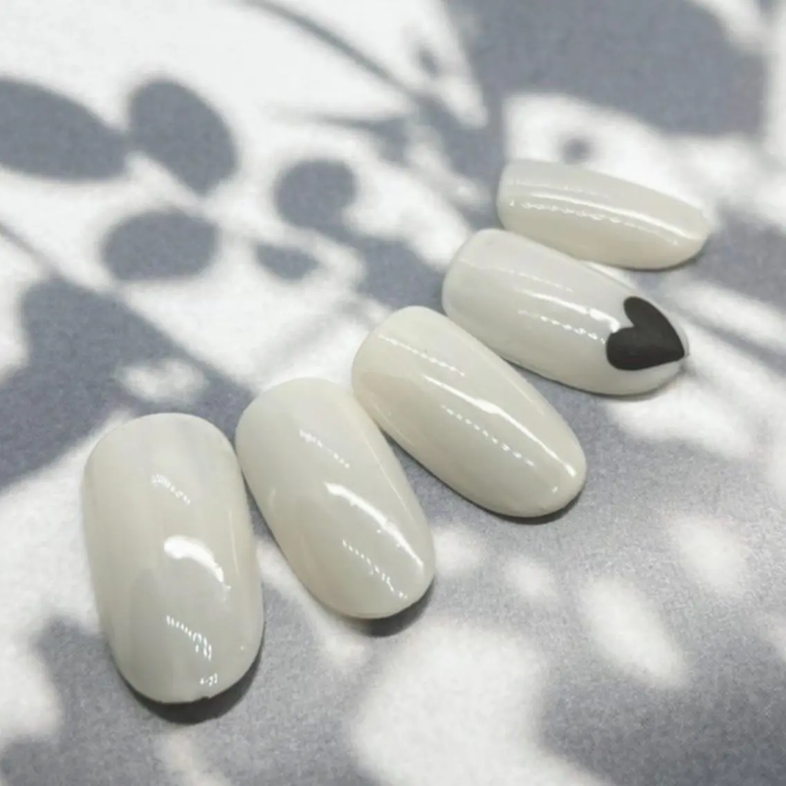 ネイル Ron's nail 仙田のネイルデザイン