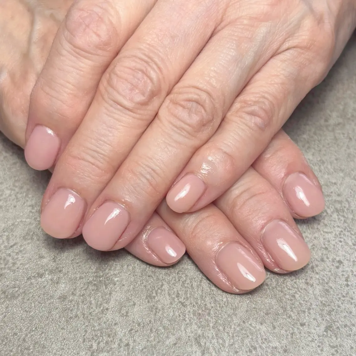 ネイル ハンドネイル nailroom DIASOMNIAのネイルデザイン