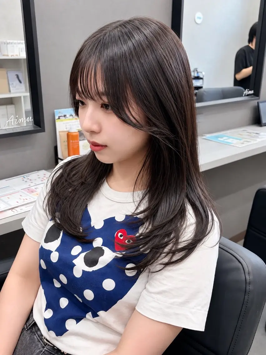 セミロング 【韓国ヘア ×透明感カラー】芳川のヘアスタイル