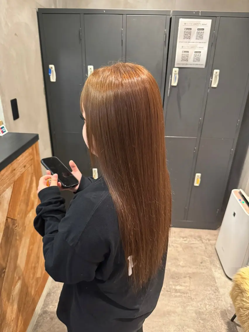 カラー ブリーチ ダブルカラー ブリーチなしカラー 縮毛矯正 原田 夢来のヘアスタイル