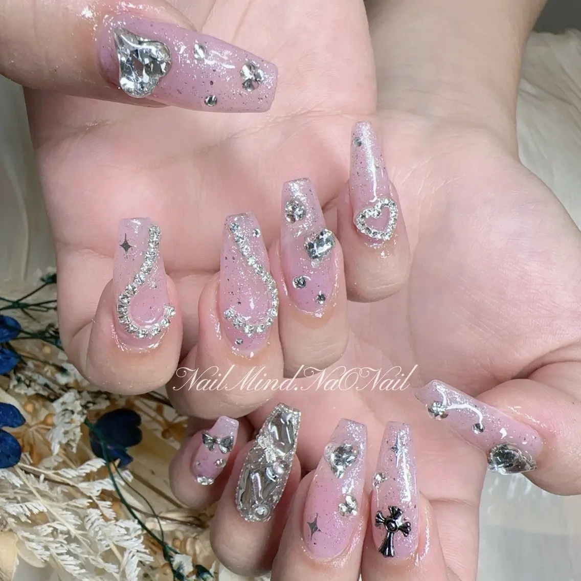 ネイル ハンドネイル NailMind Tokyoのネイルデザイン