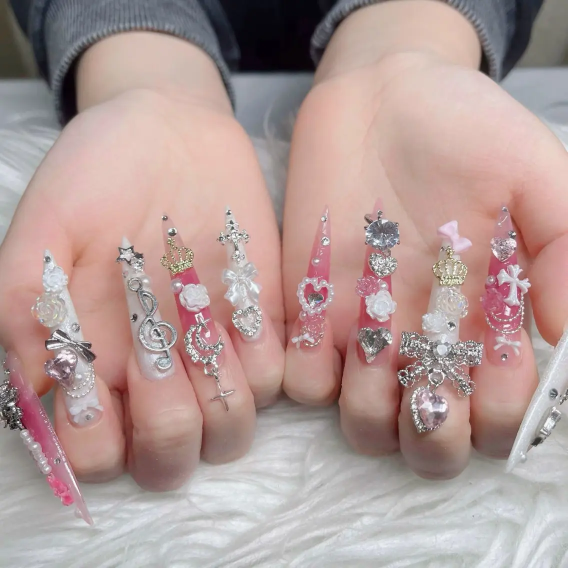 ネイル フットネイル フレンチネイル グラデーション 韓国ネイル ロングネイル ハンドネイル Hani Nail Salonのネイルデザイン