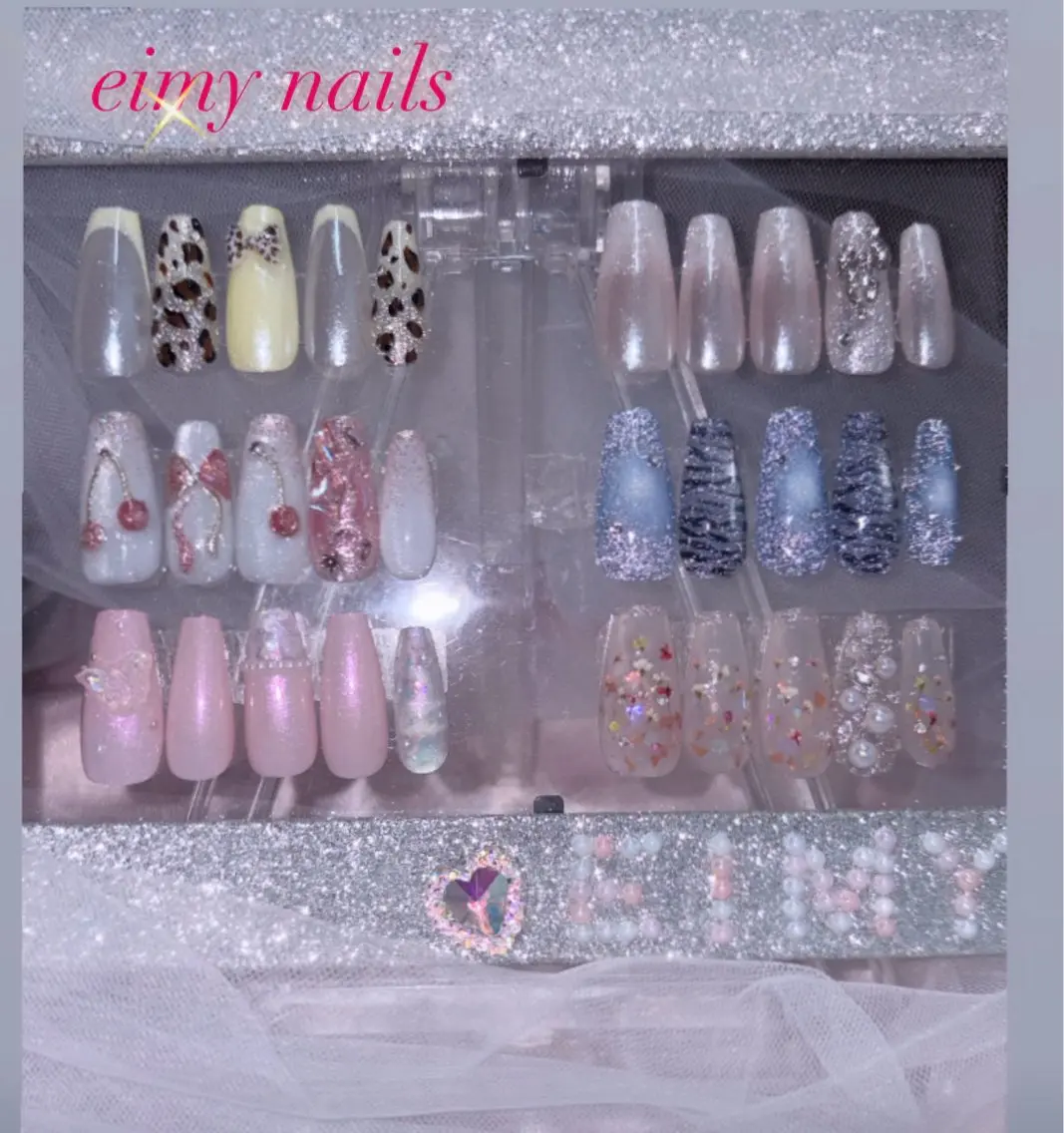 ネイル オーロラネイル フラッシュネイル フラッシュマグ グラデーション マグネットネイル ハンドネイル eimy nails♡のネイルデザイン