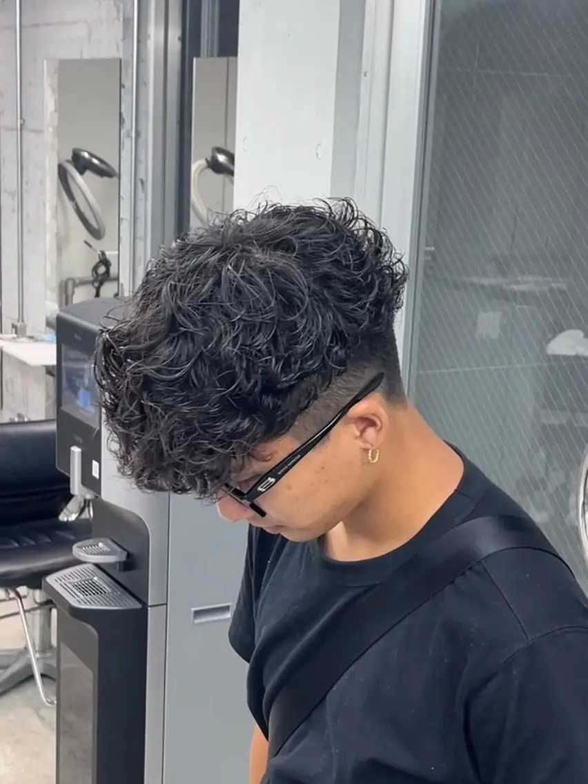 パーマ メンズ カット パーマ 🔥強めメンズパーマ 特化🔥/きらりのヘアスタイル