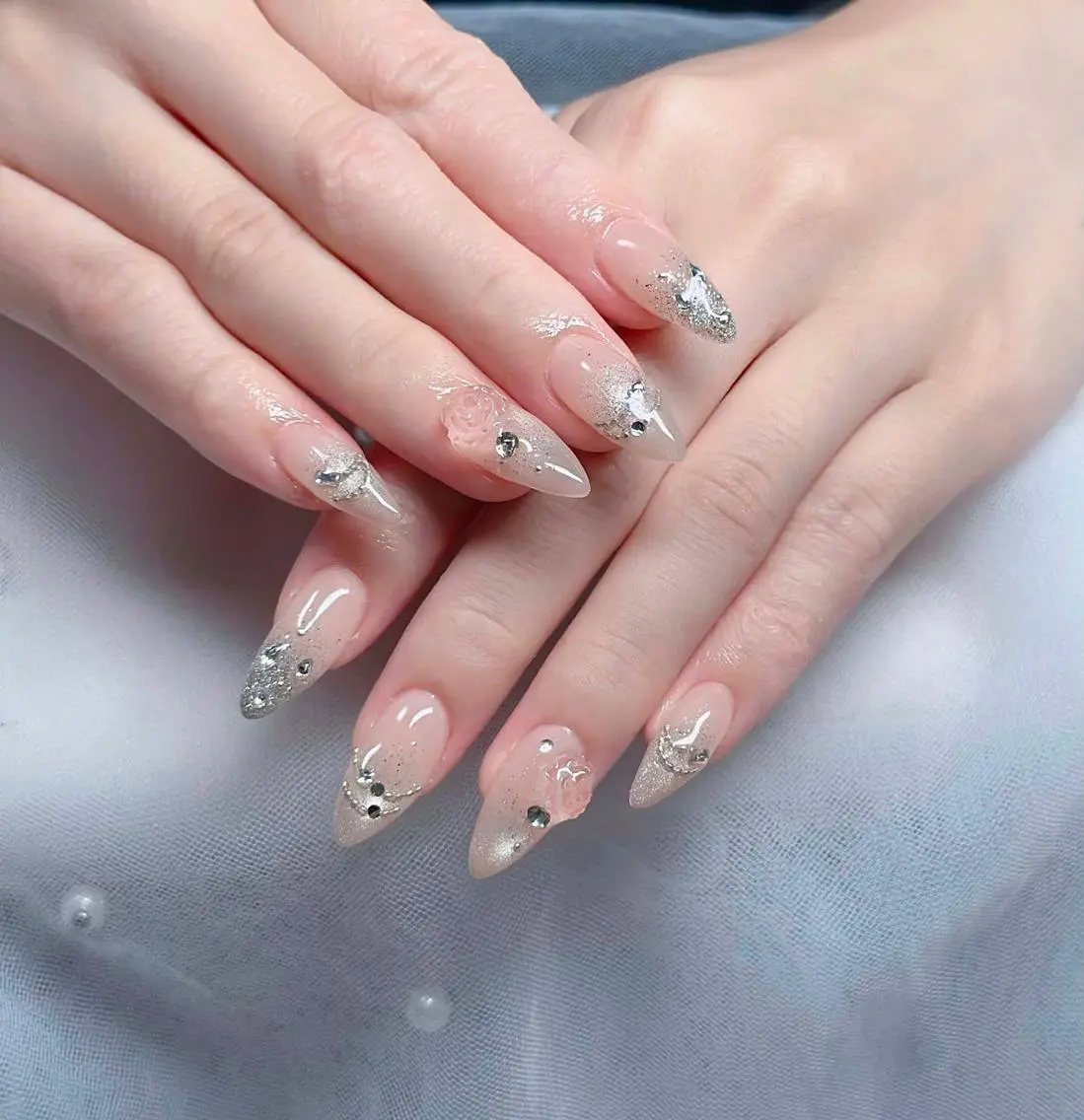 ネイル フレンチネイル ジェルネイル ハロウィン 韓国ネイル マグネットネイル ハンドネイル Hbaby nailのネイルデザイン