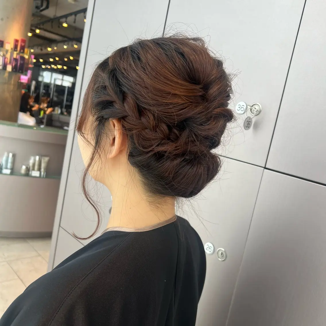 セミロング 平山 沙羅のヘアスタイル
