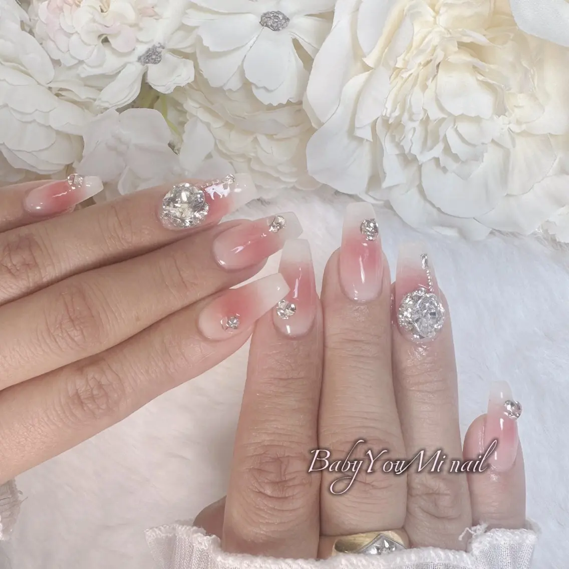 ネイル オーロラネイル 成人式 フットネイル フレンチネイル ジェルネイル BabyYouMi nailのネイルデザイン