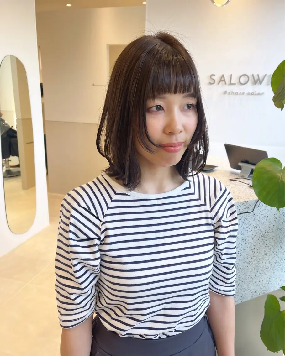ミディアム カラー 顔まわりレイヤー 顔周りカット レイヤーカット カット ヘアカラー トリートメント 艶カラー／ 髪質改善／arisaのヘアスタイル