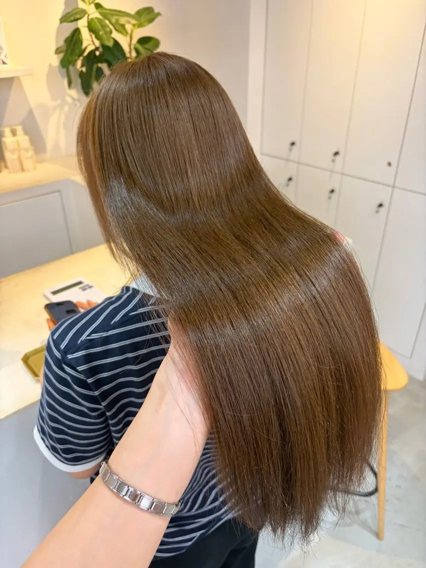 ロング カラー ヘアアレンジ ヘアカラー トリートメント ヘアセット 透明感カラー 🤎 ベージュ たくとのヘアスタイル