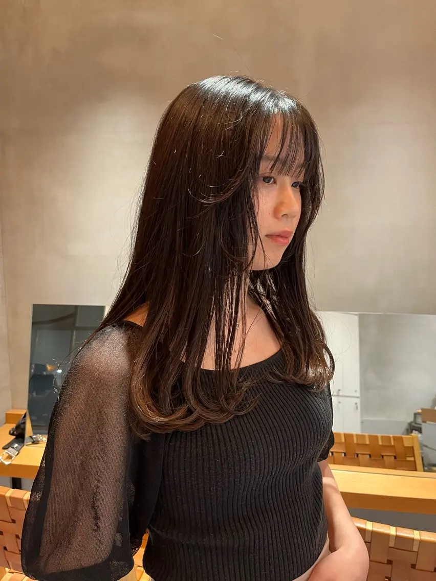 ミディアム カラー 縮毛矯正ボブ&顔まわ レイヤー♡TOMOEのヘアスタイル