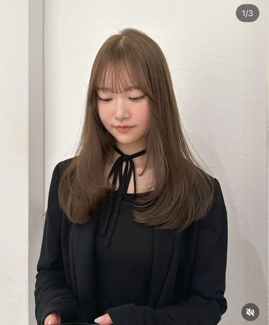 セミロング 🐋湊 ゆうき 🫧のヘアスタイル