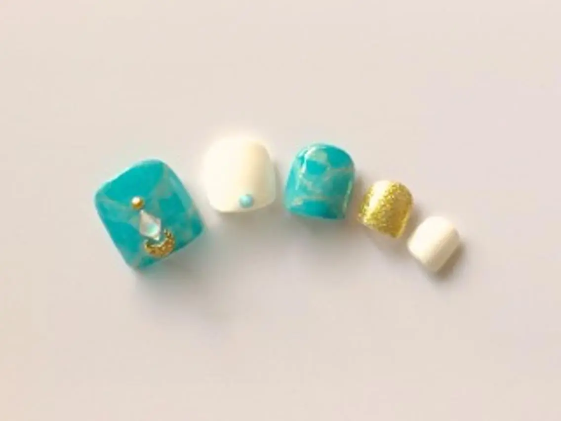 ネイル フットネイル TRAM-nail moriizumiのネイルデザイン