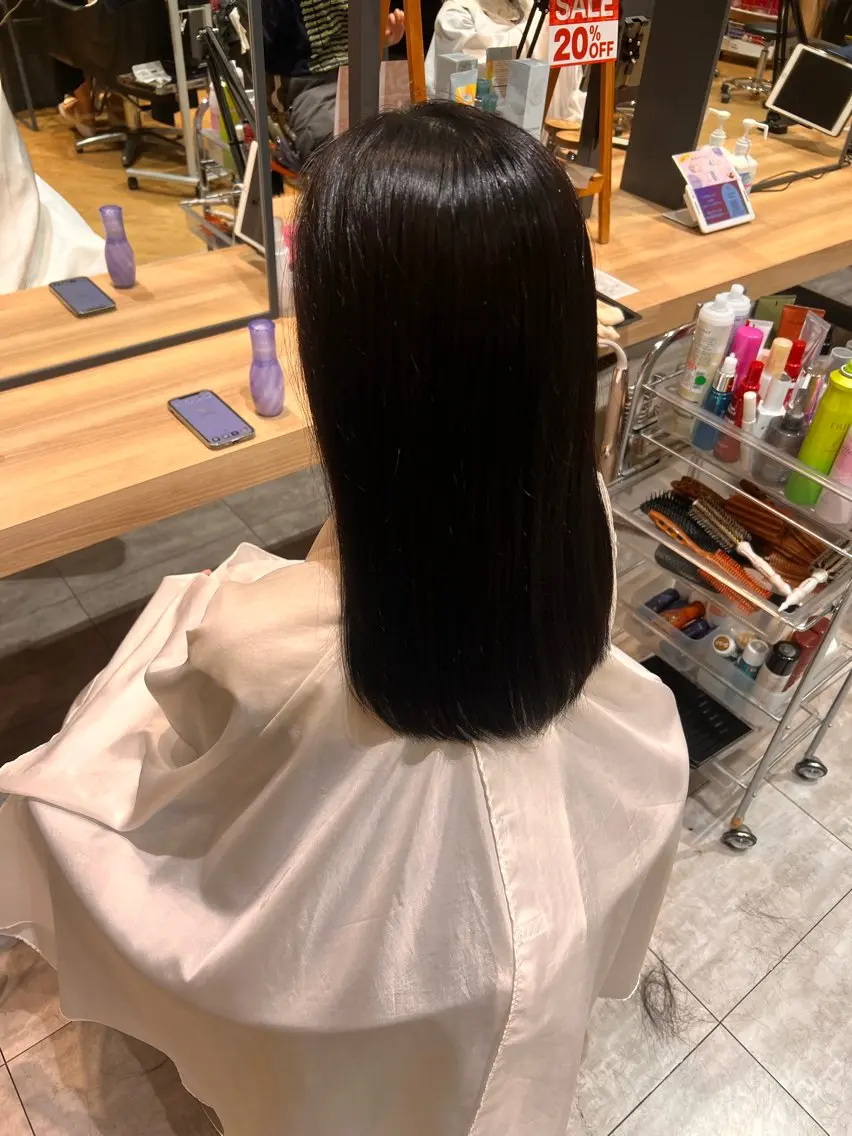 ロング 黒明 銀次のヘアスタイル