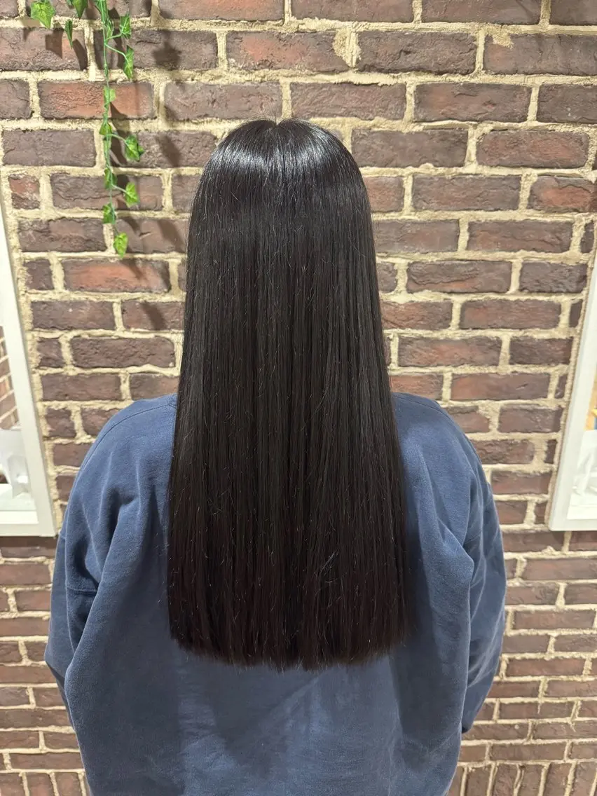 ロング カラー 新井 菜摘のヘアスタイル
