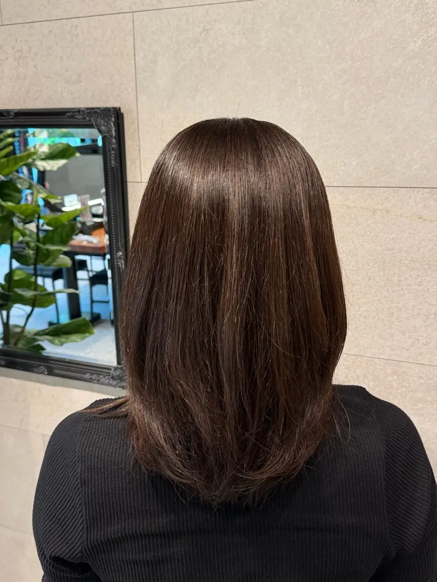 セミロング カット TRIELA新宿 /REIのヘアスタイル