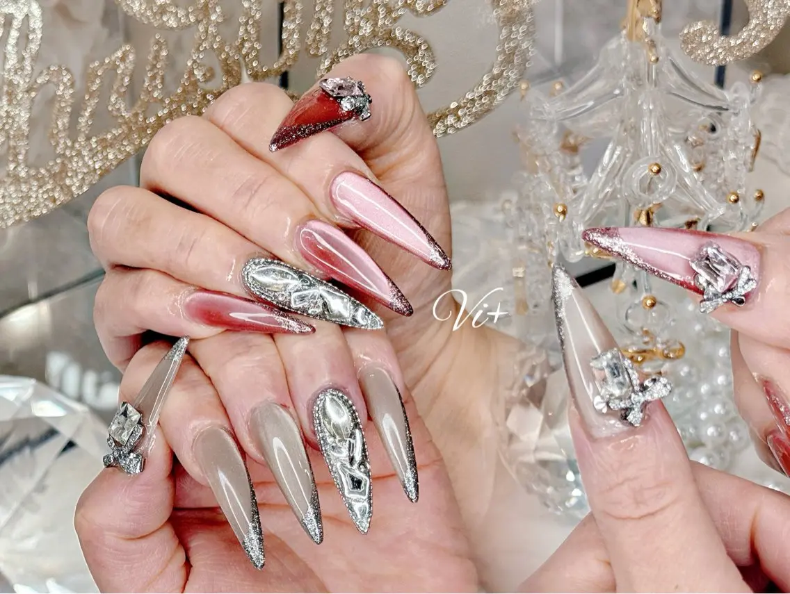 ネイル ハンドネイル ✨Nailsalon Vi+✨のネイルデザイン