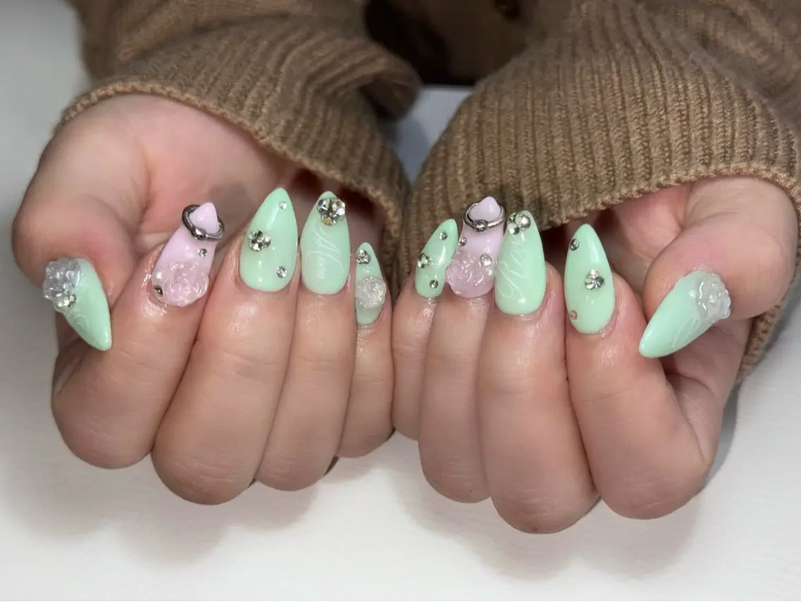 ネイル ハンドネイル ハンドケア Schon saki🐾のネイルデザイン