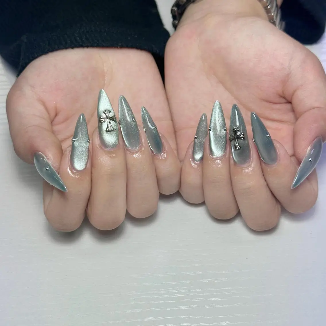 ネイル ブルー フラワーネイル 韓国ネイル ロングネイル 持ち込み Melia Nailsのネイルデザイン