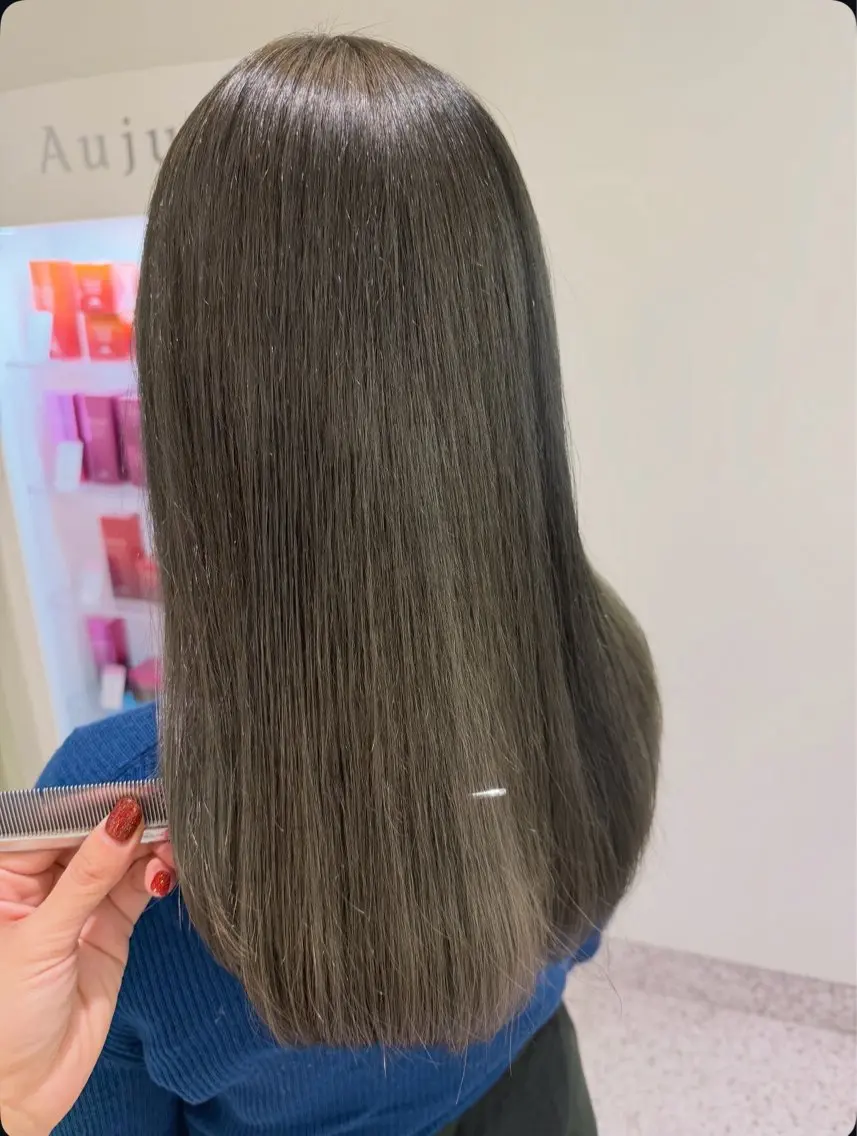 ロング カラー パーマ ヘアアレンジ メンズ ヘアカラー トリートメント 透明感カラー/ 新潟万代/池野里衣のヘアスタイル