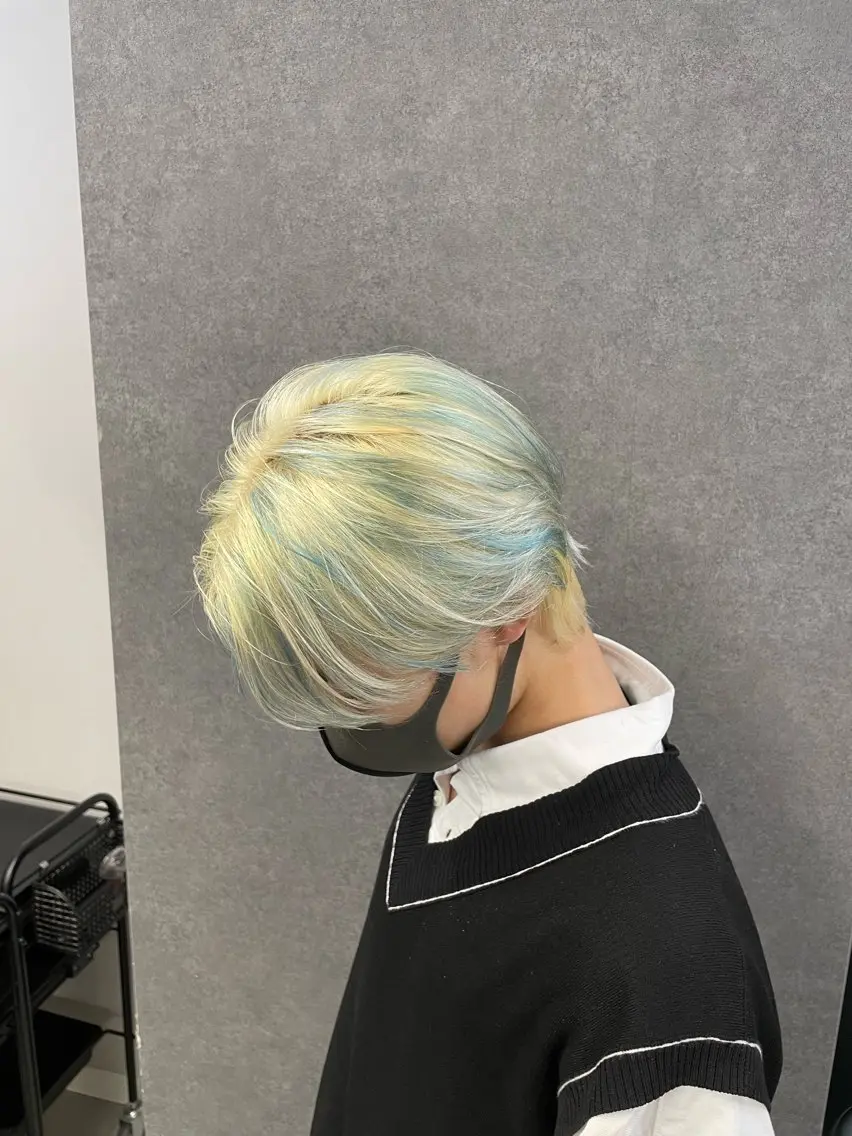 カラー メンズ カマタ ハルキのヘアスタイル