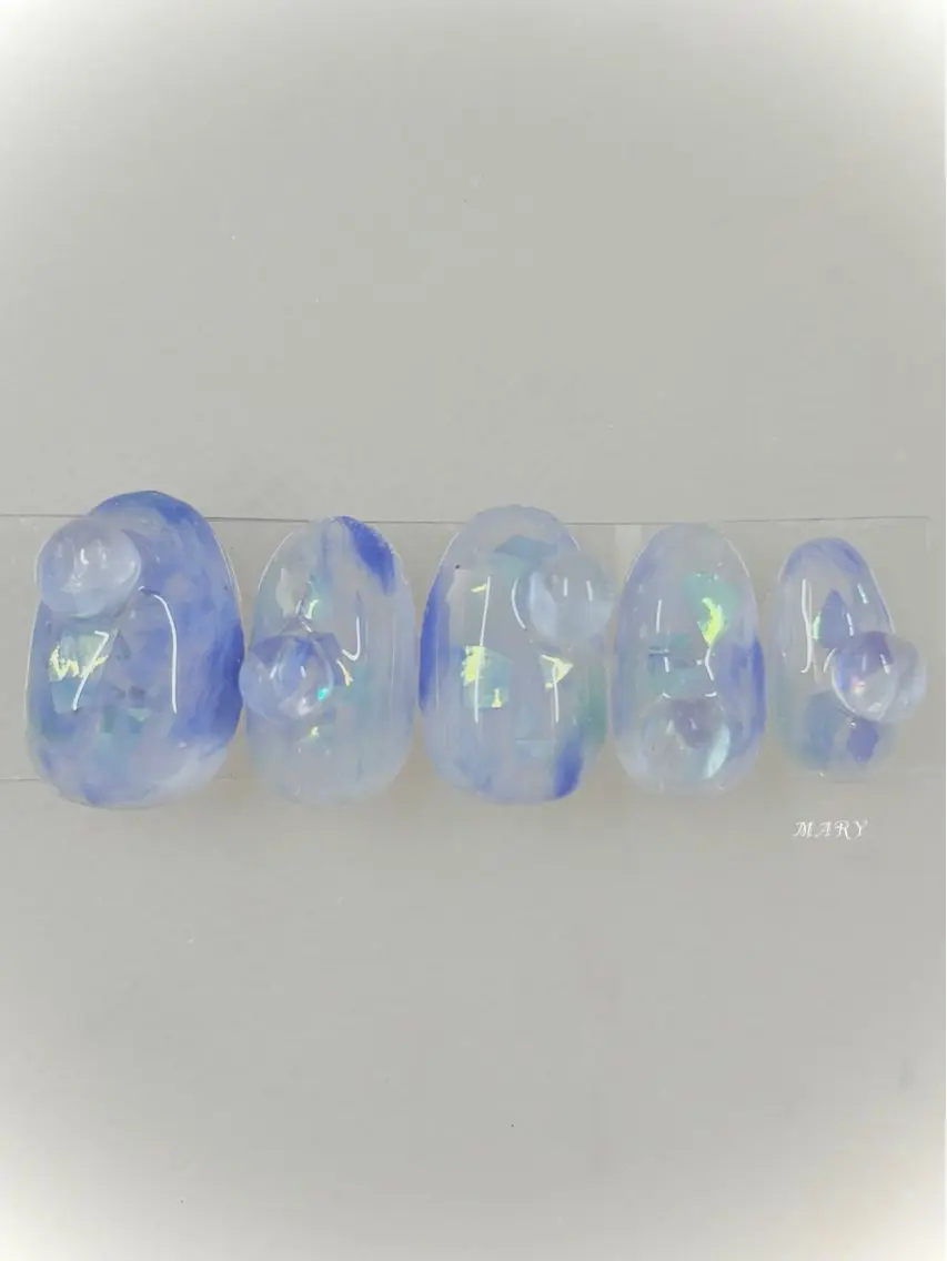ネイル ブルー ニュアンスネイル 夏ネイル ハンドネイル Mary nail .narumiのネイルデザイン