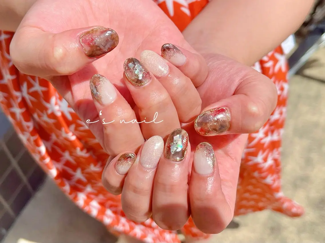 ネイル e’s nail Lumièreのネイルデザイン