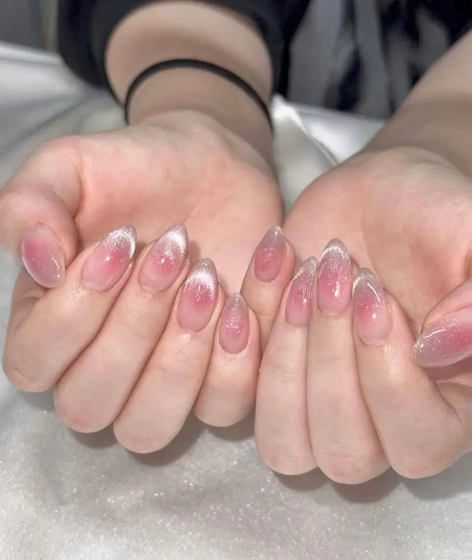 ネイル アートネイル 成人式 ジェルネイル ニュアンスネイル ネイルチップ Kora Nailのネイルデザイン