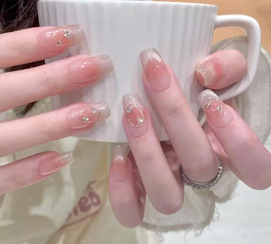 マツエク・マツパ ハンドネイル 🎀 Ayaka_nailのネイルデザイン