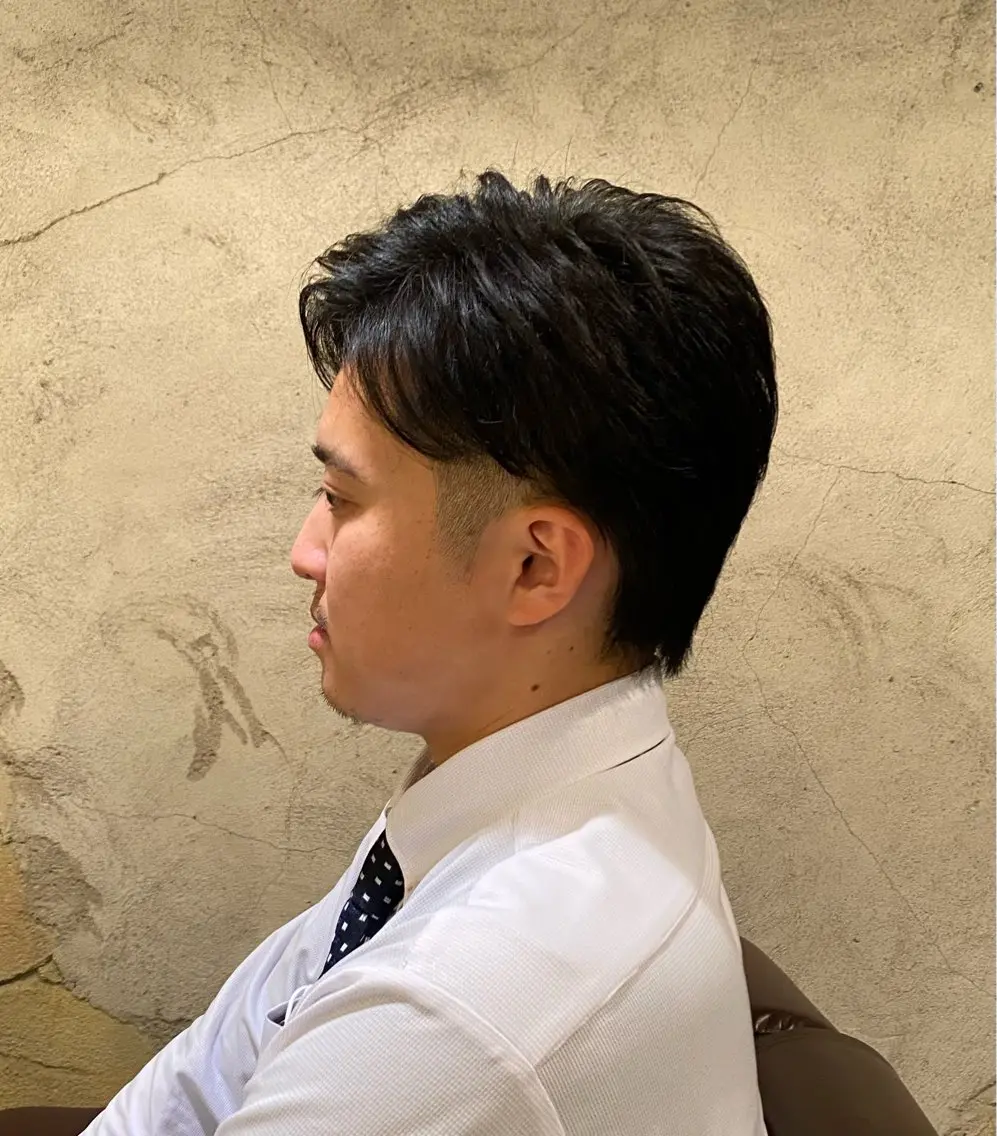 ショート メンズ✂️レディス 岩井勇磨のヘアスタイル