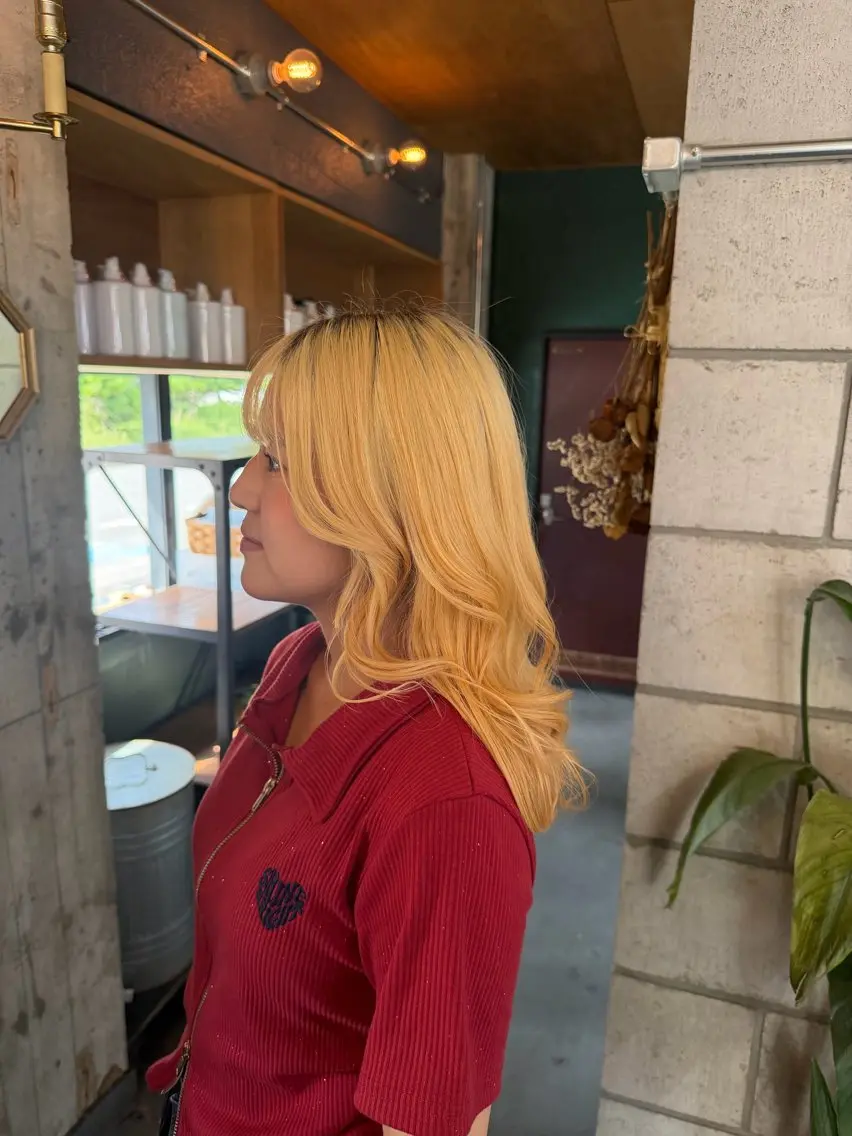 セミロング 顔周りカット カット 倉本 美優のヘアスタイル