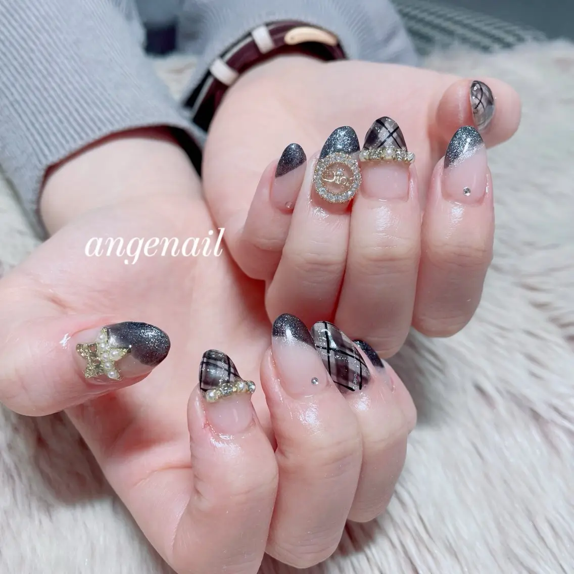 ネイル ハンドネイル オーナーネイリスト MAKIのネイルデザイン