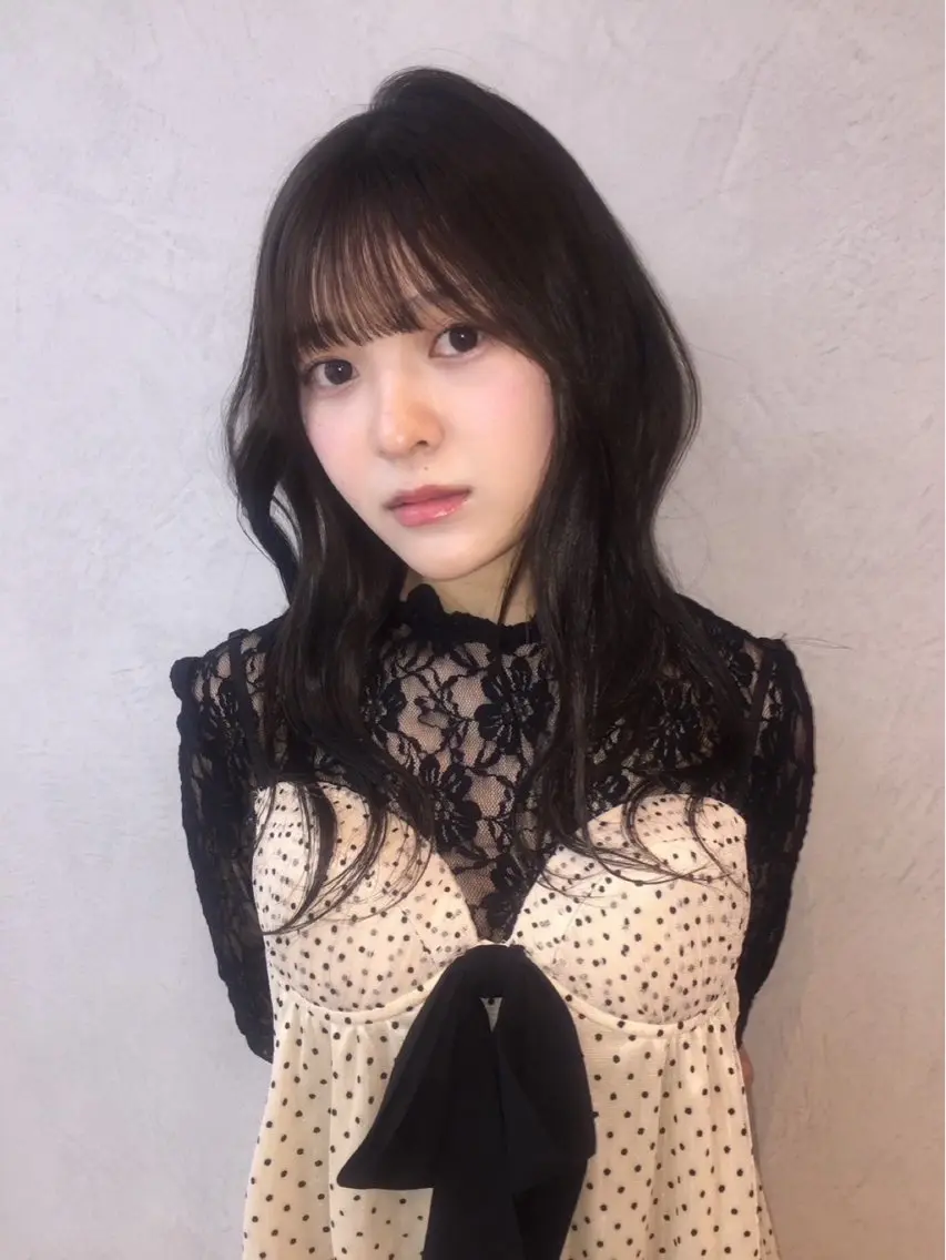 ミディアム カット ヘアカラー トリートメント 🎵🍥上平里奈 韓国レイヤー🍥🎵のヘアスタイル