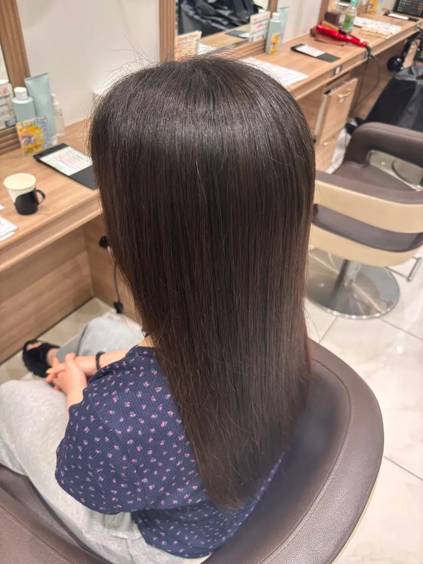 ロング 辻 夏芽のヘアスタイル