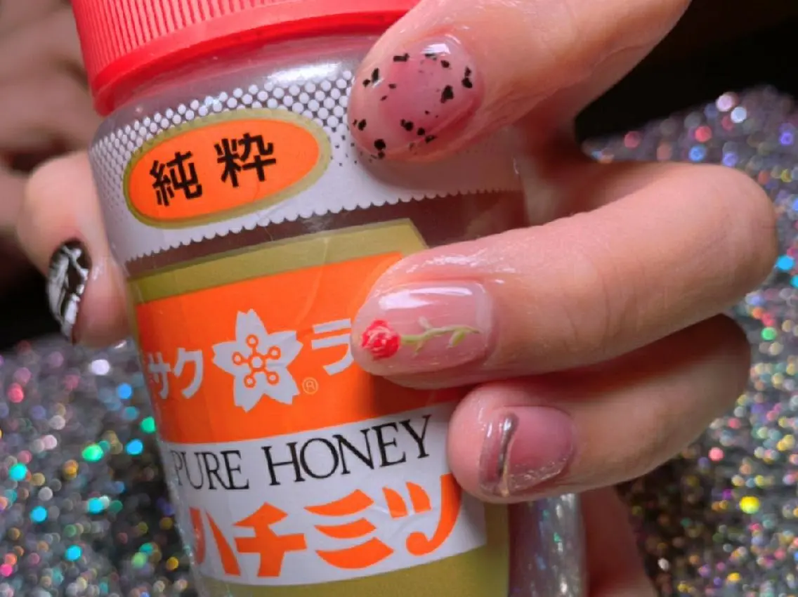 ネイル アートネイル クリアネイル ハンドネイル 💊大阪/心斎橋 moni🧠のネイルデザイン