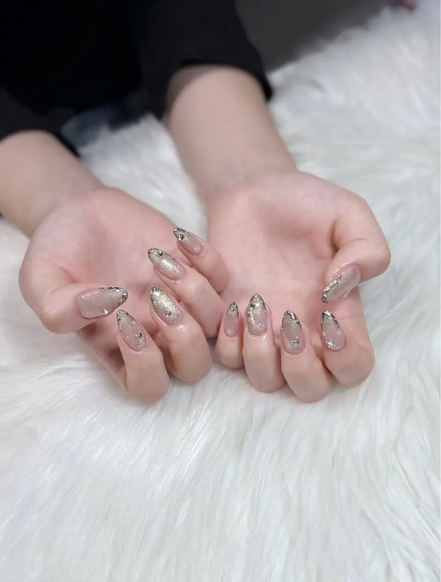 ネイル アートネイル オーロラネイル ジェルネイル 韓国ネイル ロングネイル ハンドネイル Nichi Nailsのネイルデザイン