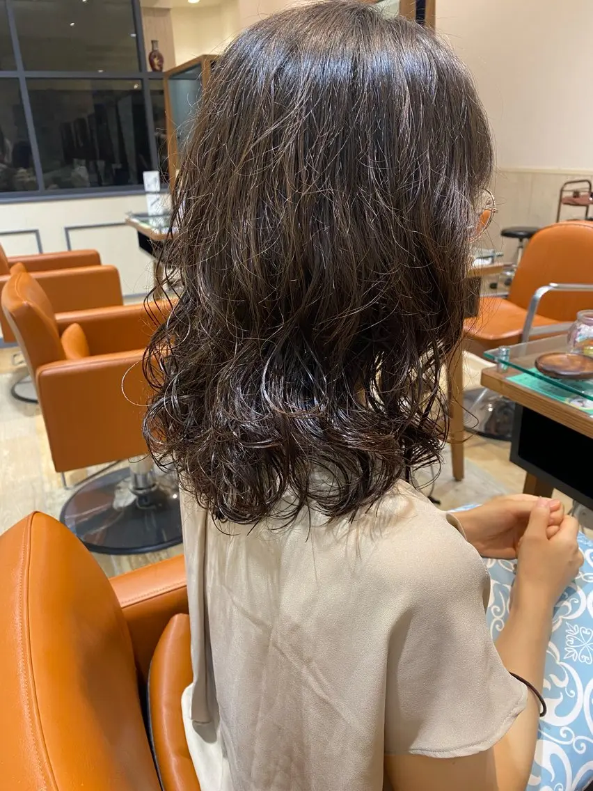 パーマ 須藤 向日葵のヘアスタイル