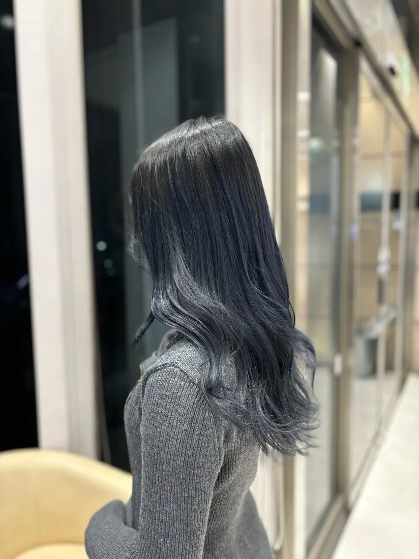ロング ヘアカラー トリートメント 🩰 艶髪美髪 shiori🫧のヘアスタイル