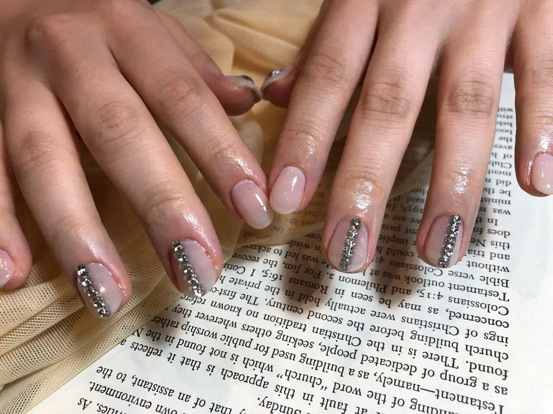 ネイル パラあり！フィルイン 美フォルムのネイルデザイン