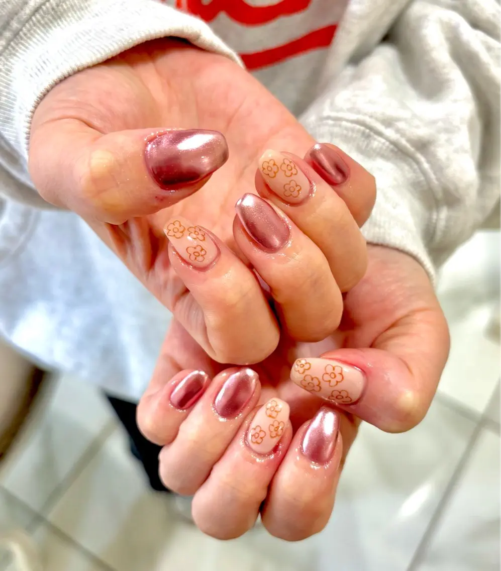 ネイル 横田 菜月のネイルデザイン