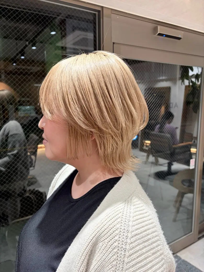 ショート カット 🌼似合わせカラー / Misaki🌼のヘアスタイル