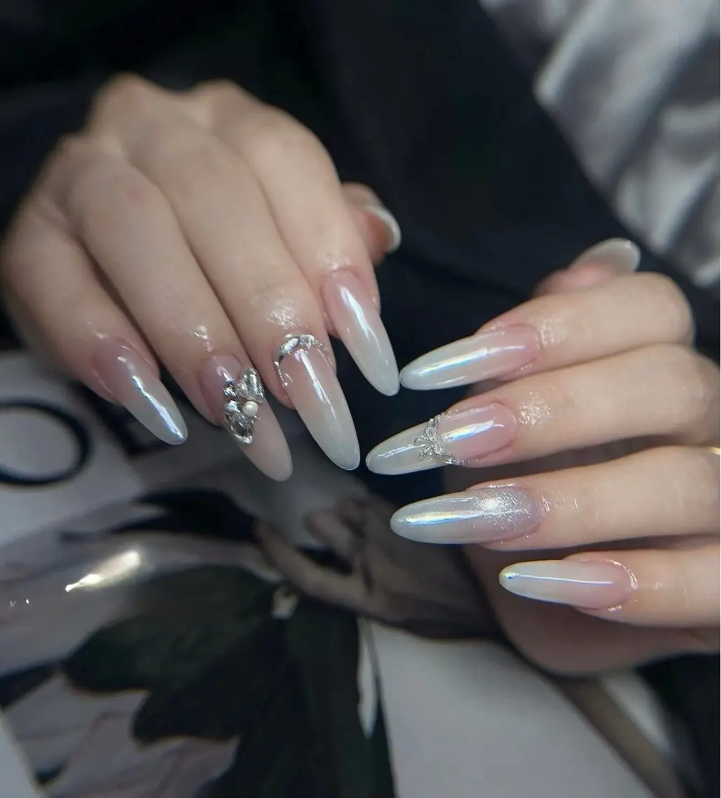 ネイル チークネイル フットネイル フレンチネイル グラデーション 韓国ネイル YUKI NAILのネイルデザイン