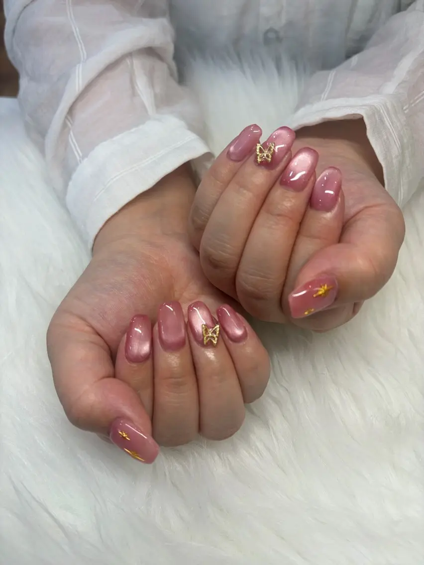 ネイル reyel🦋 makiのネイルデザイン