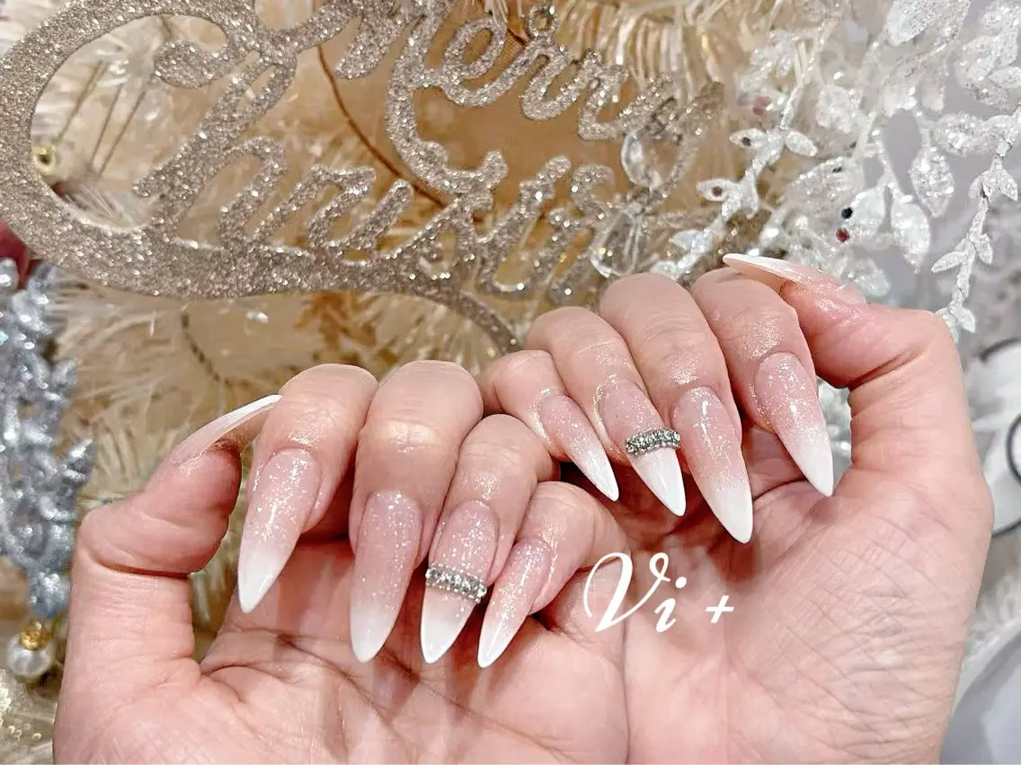 ネイル ハンドネイル ✨Nailsalon Vi+✨のネイルデザイン