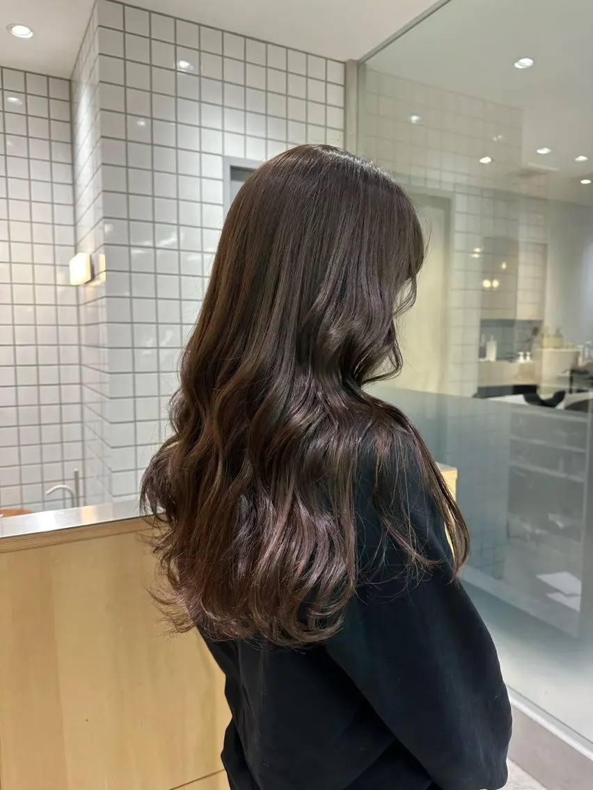 ロング ヘアカラー 🍇透明感カラー/ カットひかる🍒のヘアスタイル